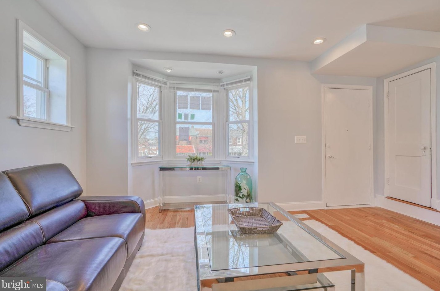 1637 Kingsway Rd, Baltimore MD  21218-1646 exterior