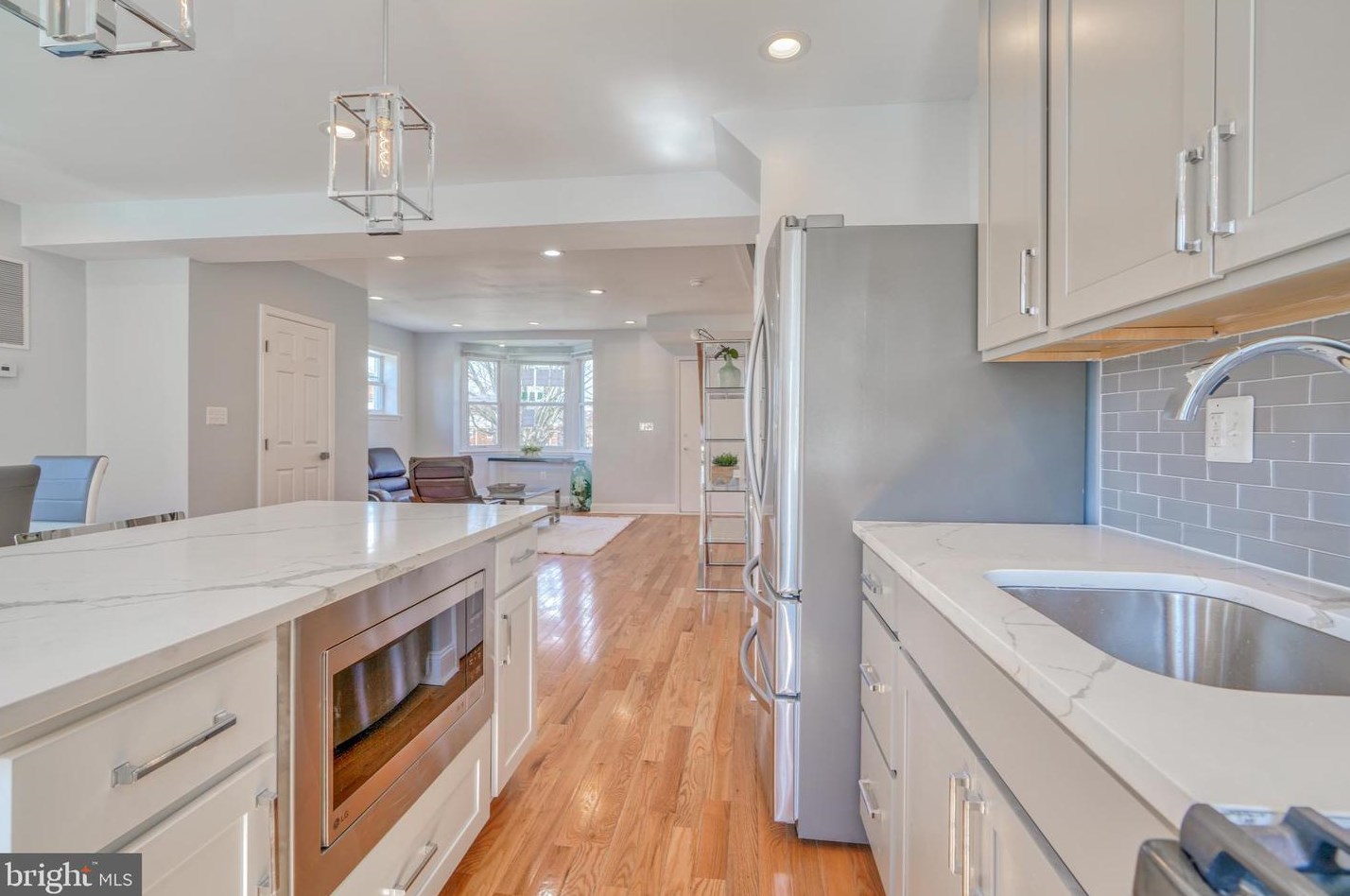 1637 Kingsway Rd, Baltimore MD  21218-1646 exterior