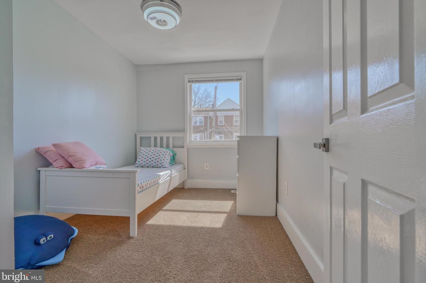 1637 Kingsway Rd, Baltimore MD  21218-1646 exterior