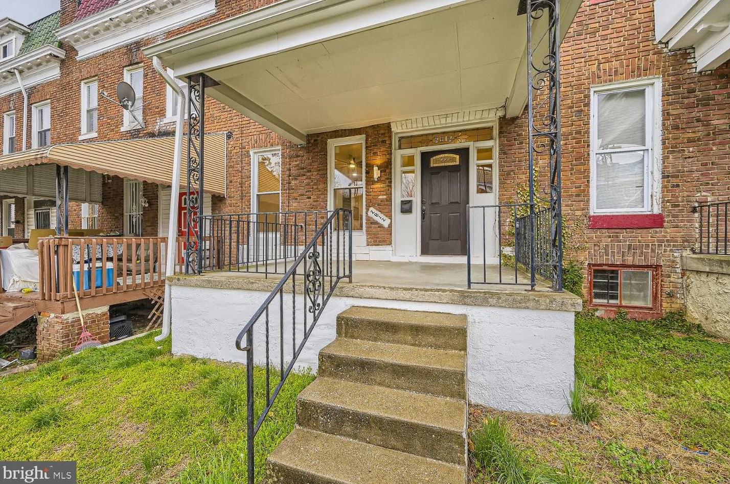 2812 Norfolk Ave, Baltimore MD  21215-7714 exterior