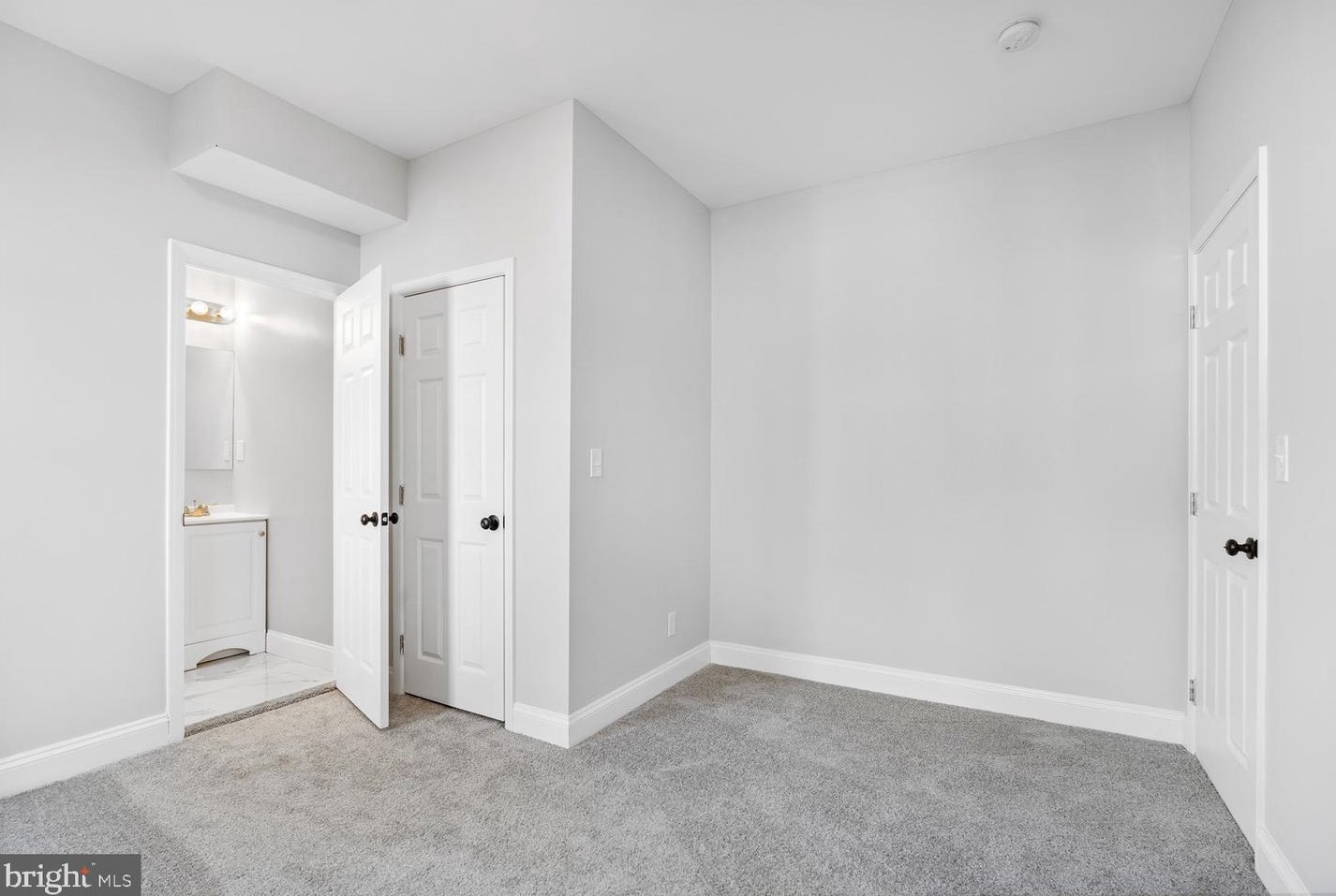 2800 Chelsea Ter, Baltimore MD  21216-1727 exterior