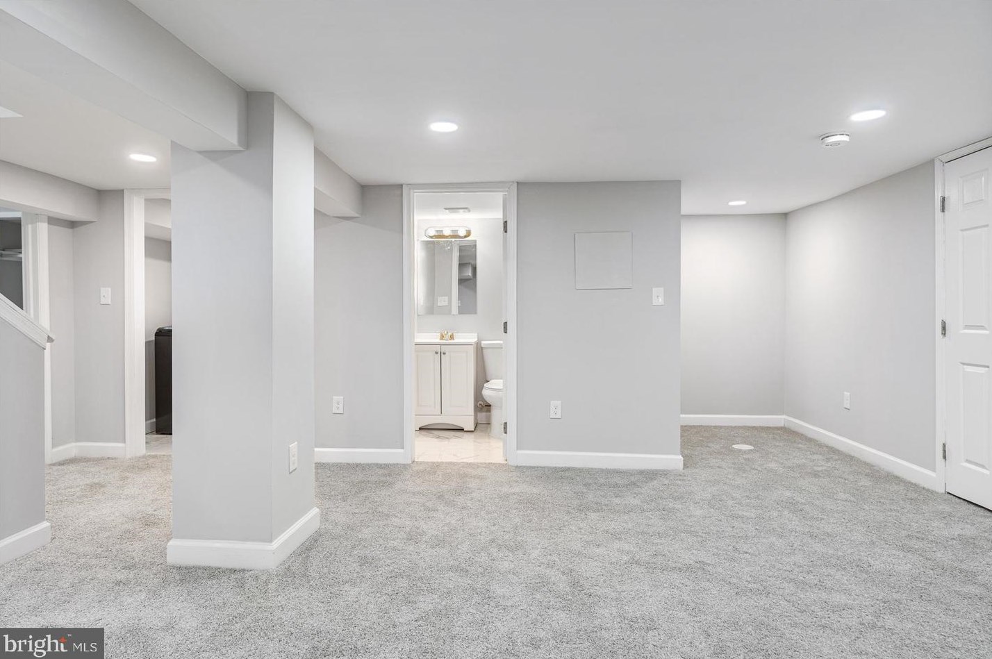 2800 Chelsea Ter, Baltimore MD  21216-1727 exterior