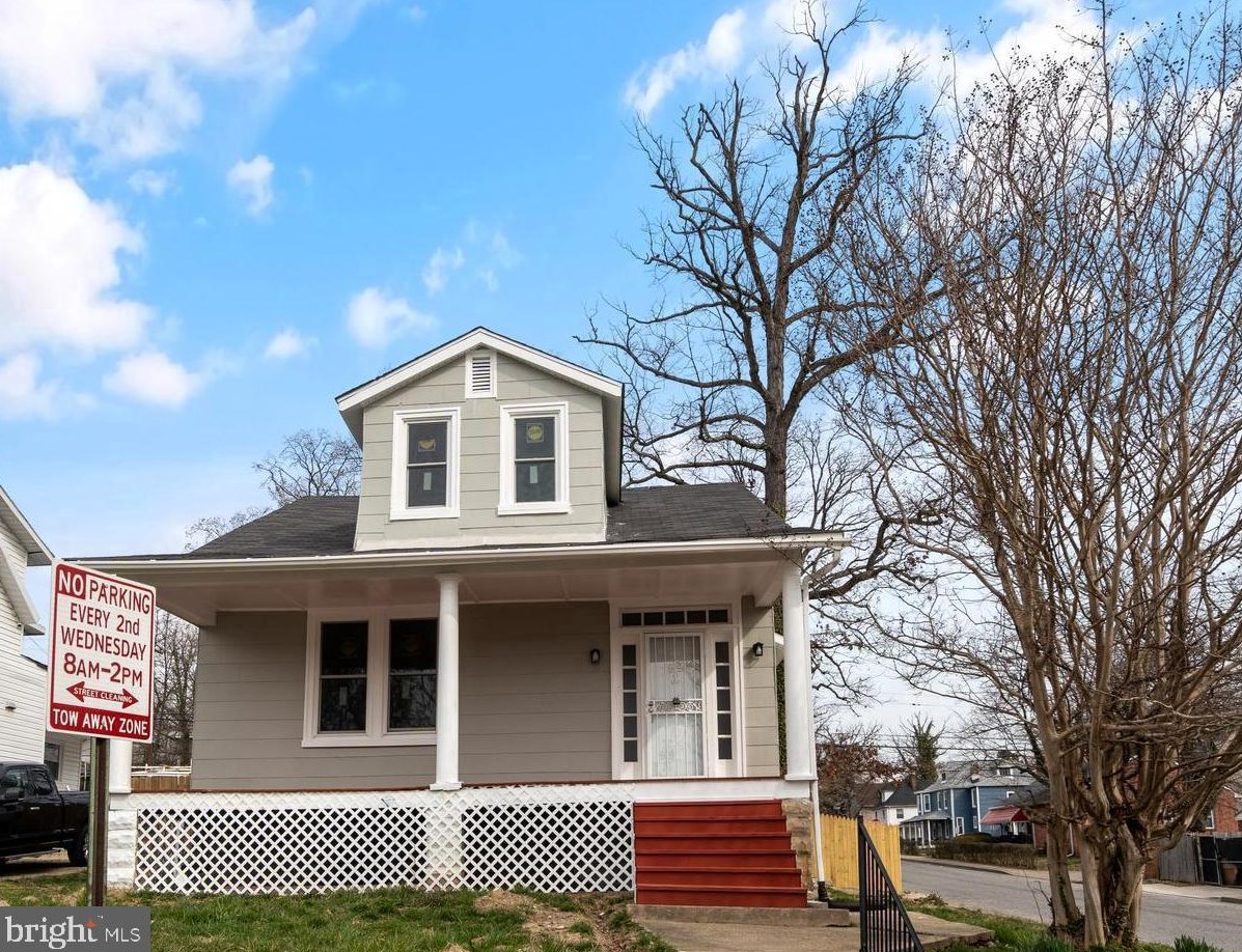 3000 Rosalind Ave, Baltimore MD  21215-6405 exterior