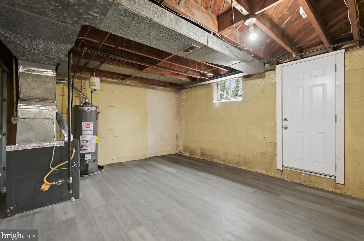 1321 Limit Ave, Baltimore MD  21239-1725 exterior