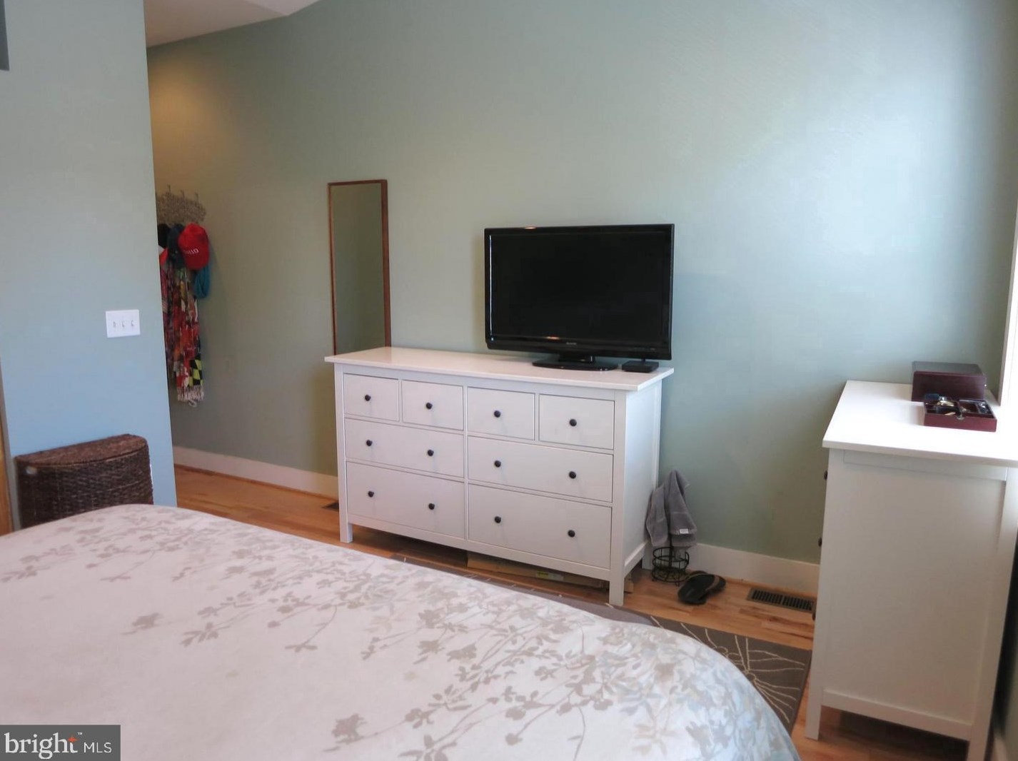 3208 Elliott St, Baltimore MD  21224-5014 exterior