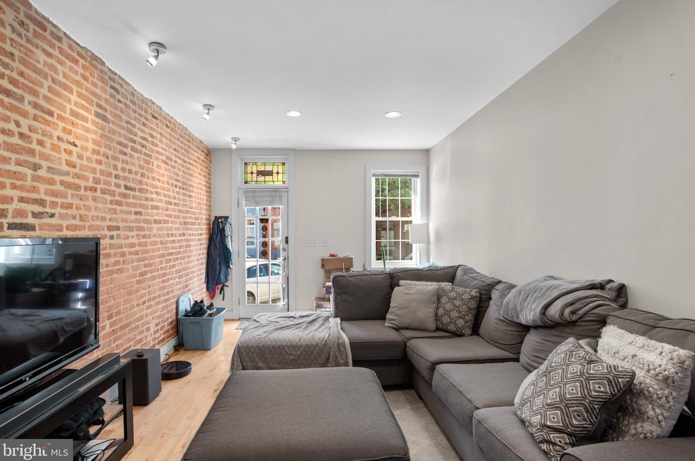 3208 Elliott St, Baltimore MD  21224-5014 exterior