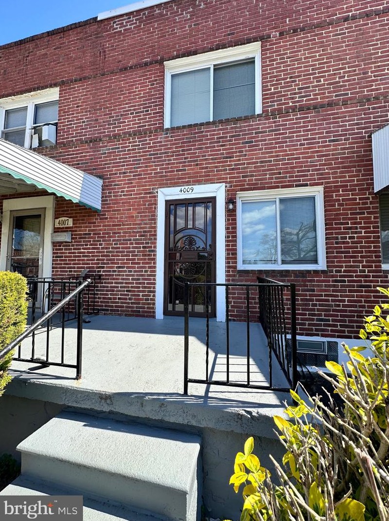 4009 Lewiston Ave, Baltimore MD  21215-4507 exterior
