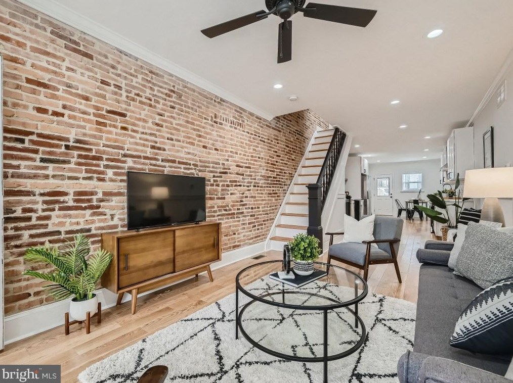 739 Curley St, Baltimore MD  21224-2717 exterior