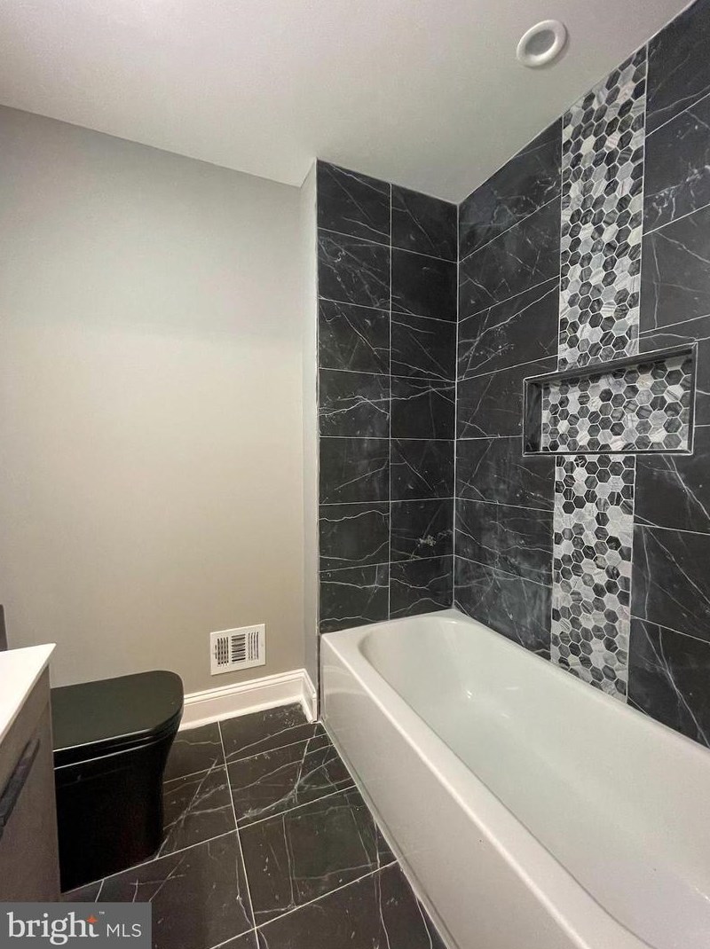 2240 Chase St, Baltimore MD  21213-3407 exterior