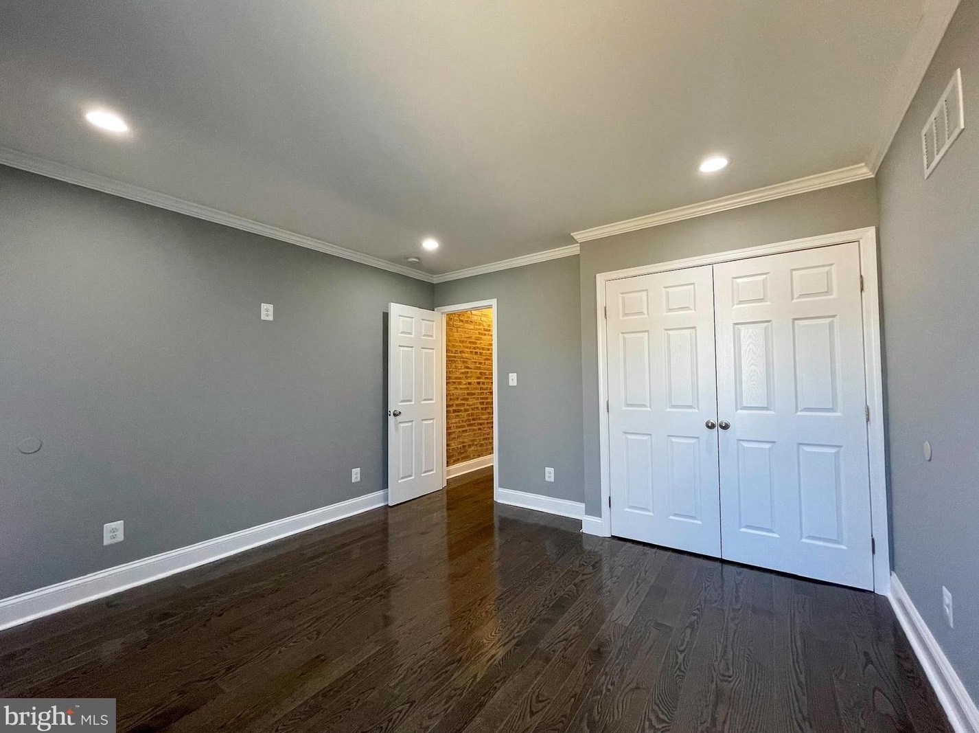 2240 Chase St, Baltimore MD  21213-3407 exterior