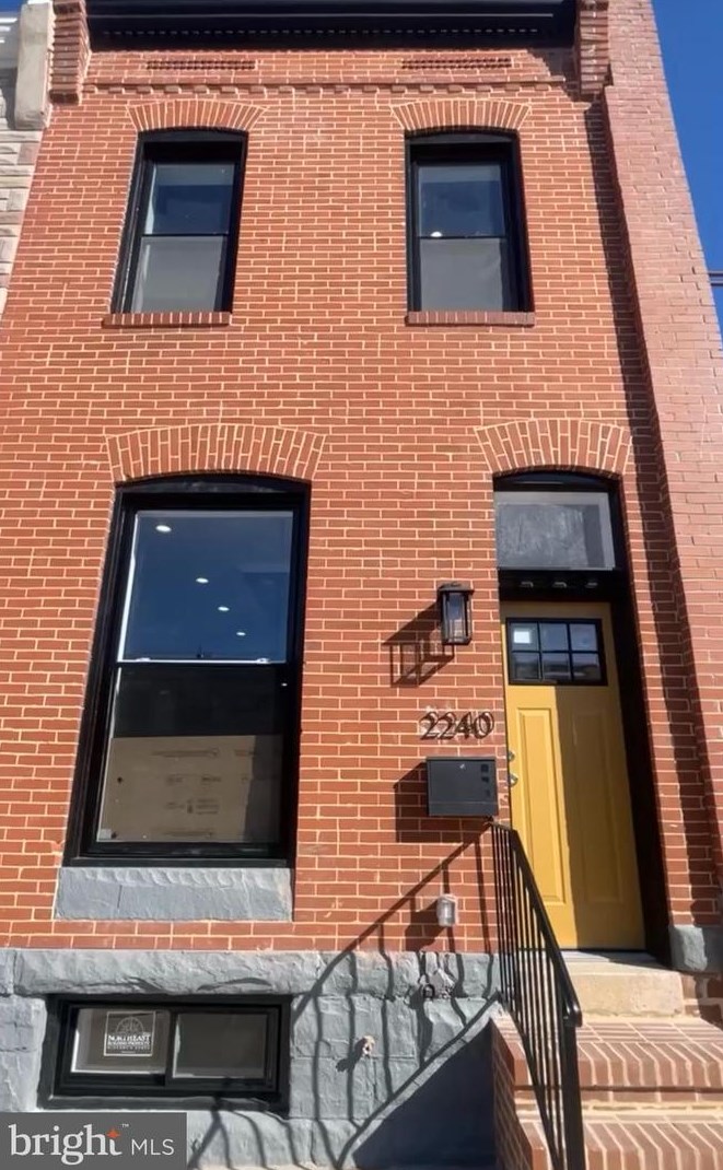 2240 Chase St, Baltimore MD  21213-3407 exterior