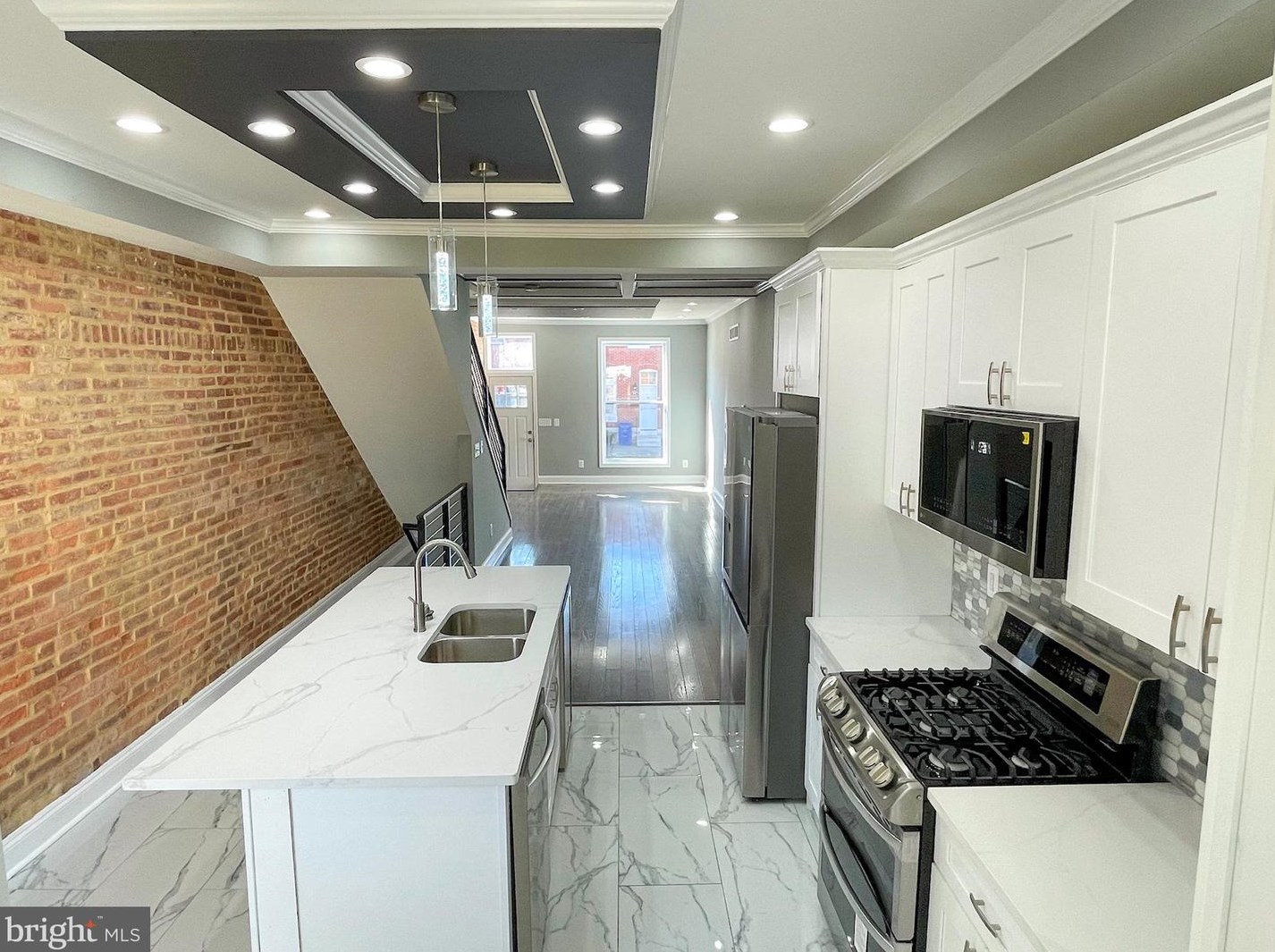 2240 Chase St, Baltimore MD  21213-3407 exterior