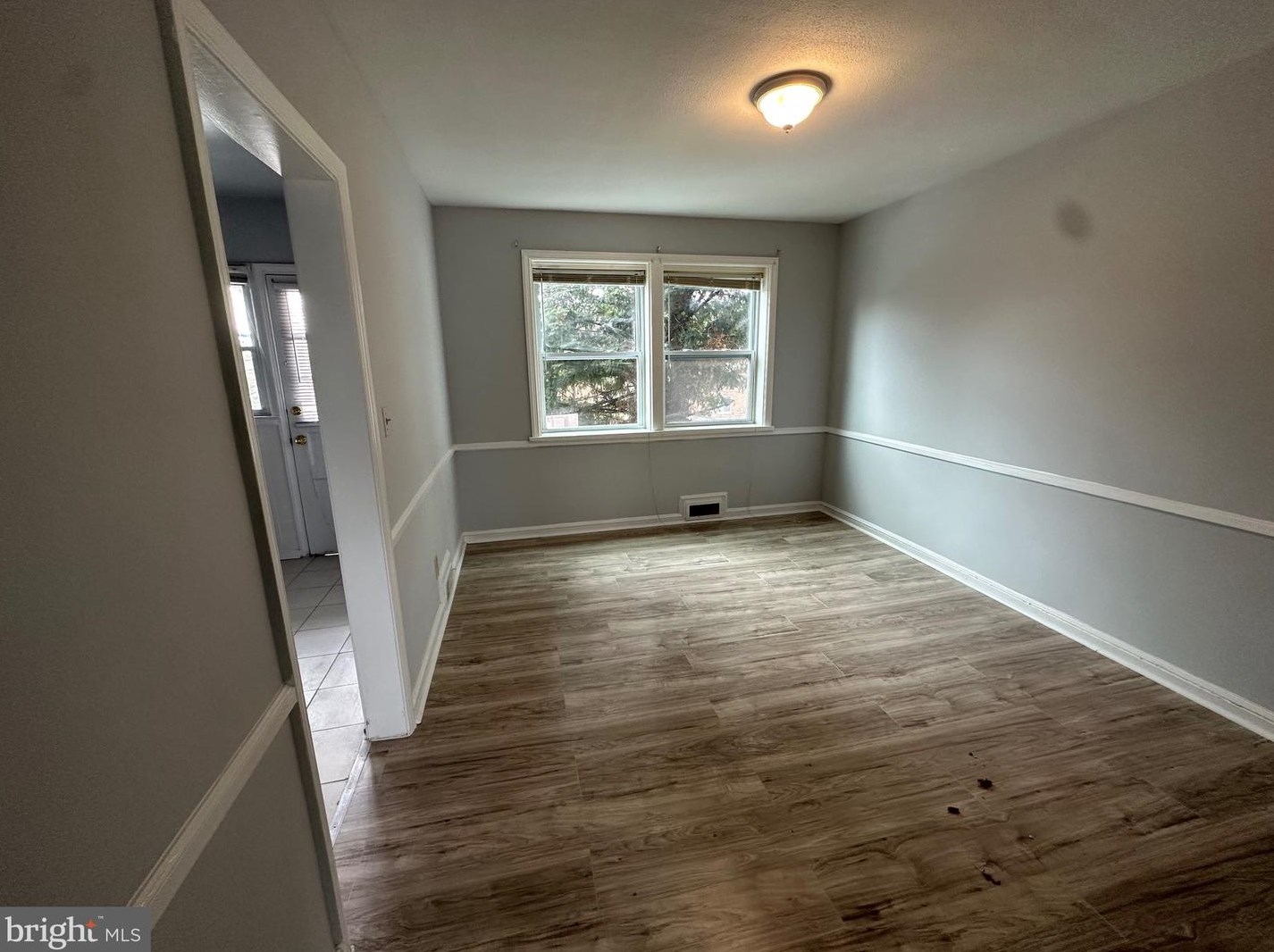 1239 Walters Ave, Baltimore MD  21239-2827 exterior