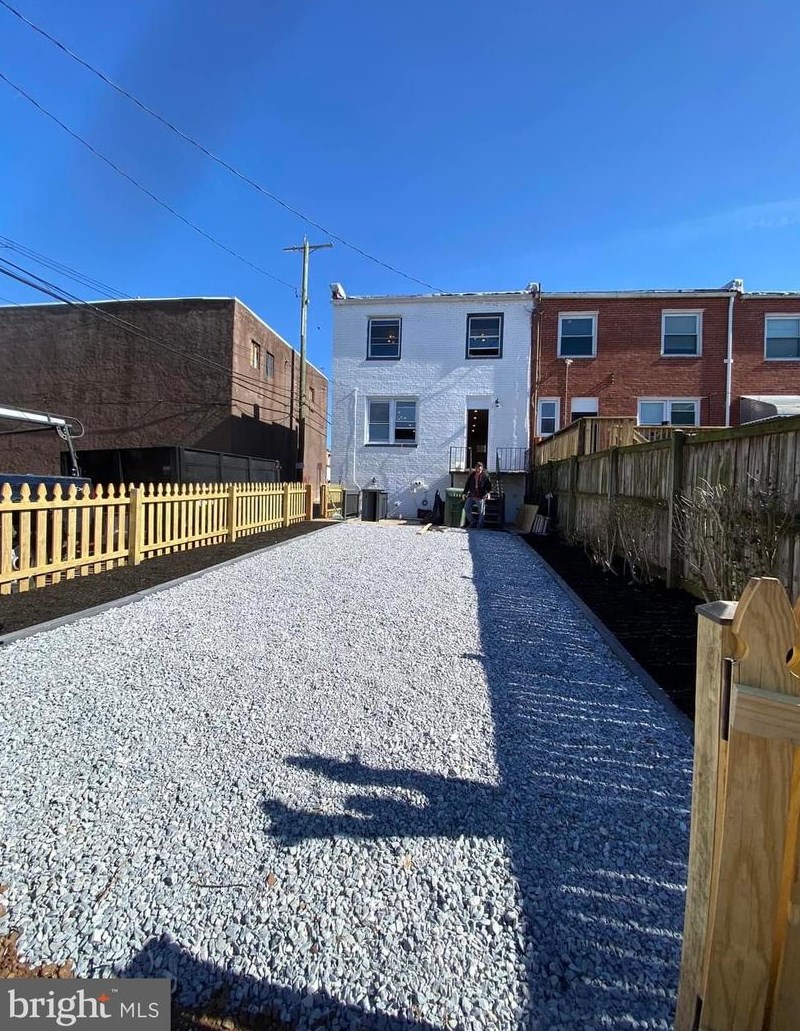 4100 Newbern Ave, Baltimore MD  21215-4317 exterior