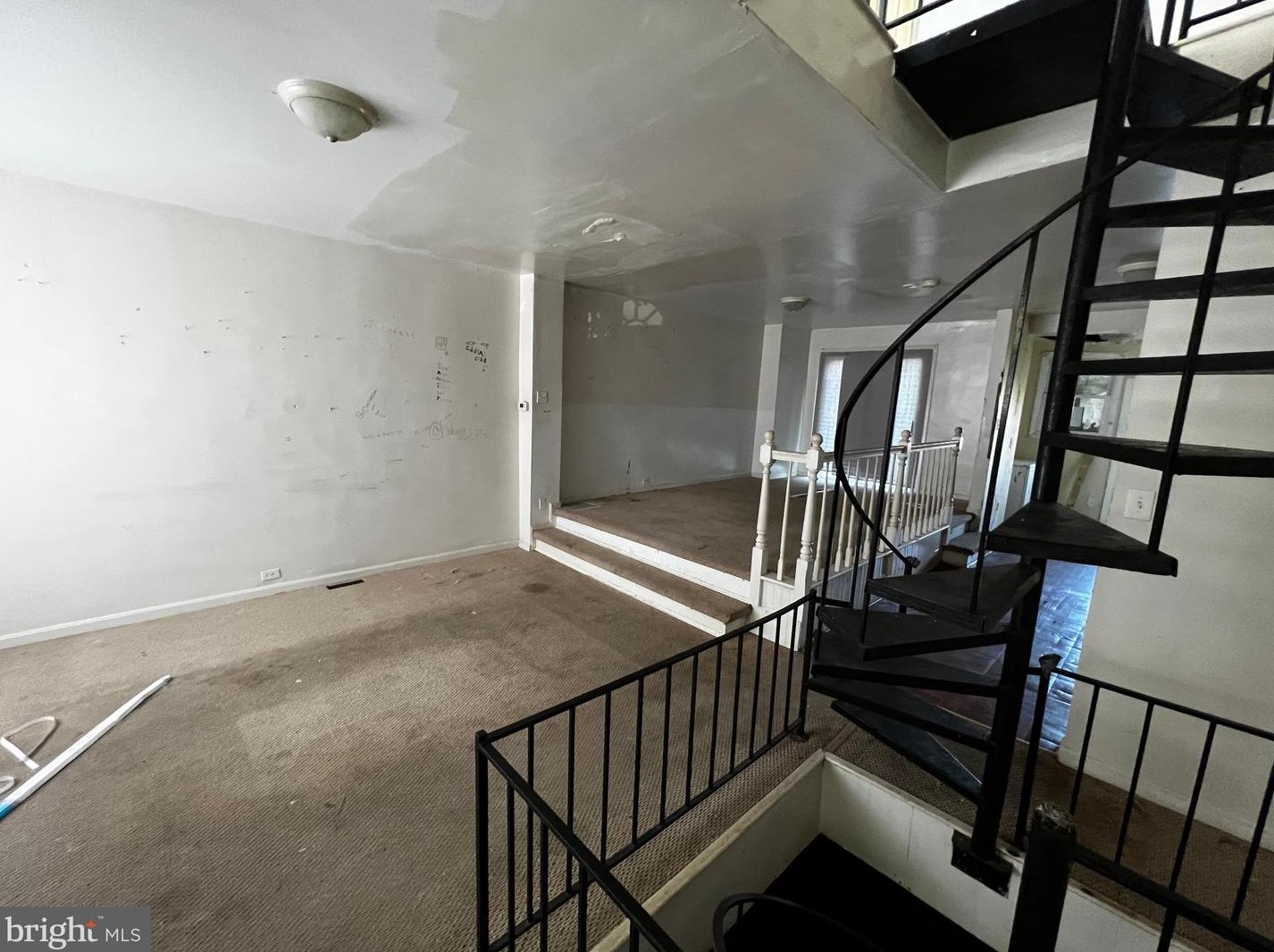 4939 Edgemere Ave, Baltimore MD  21215-5917 exterior