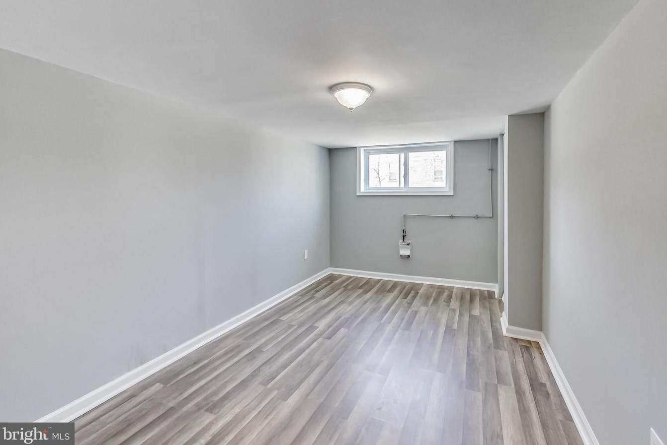 645 Kenwood Ave, Baltimore MD  21224-2628 exterior