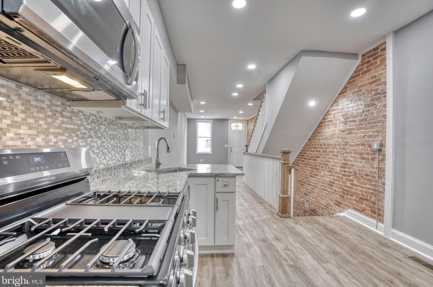 712 Madeira St, Baltimore MD  21205-2402 exterior