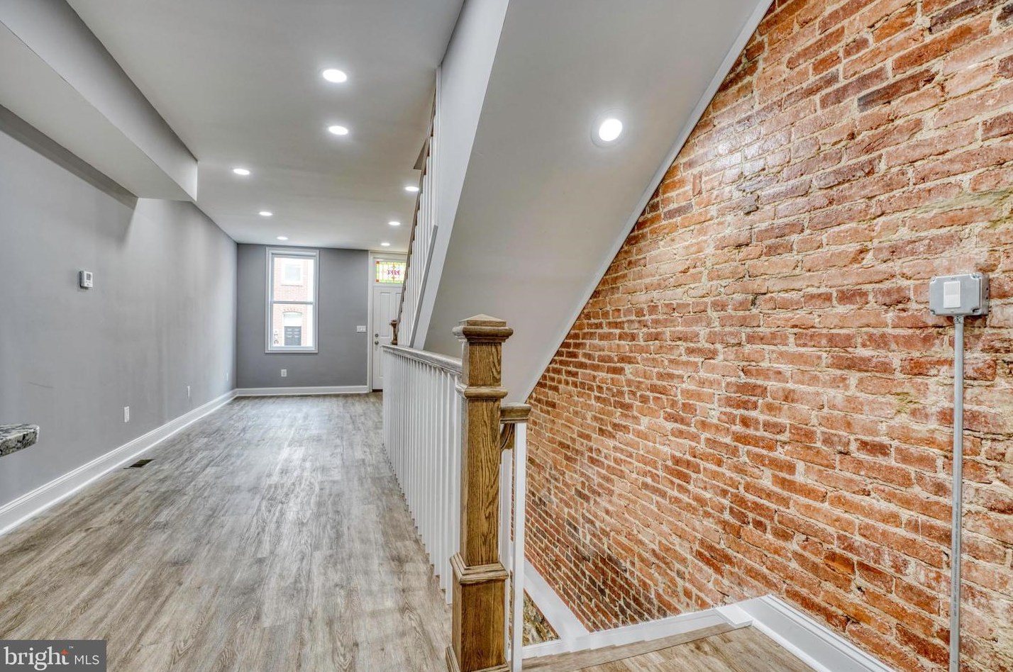 712 Madeira St, Baltimore MD  21205-2402 exterior