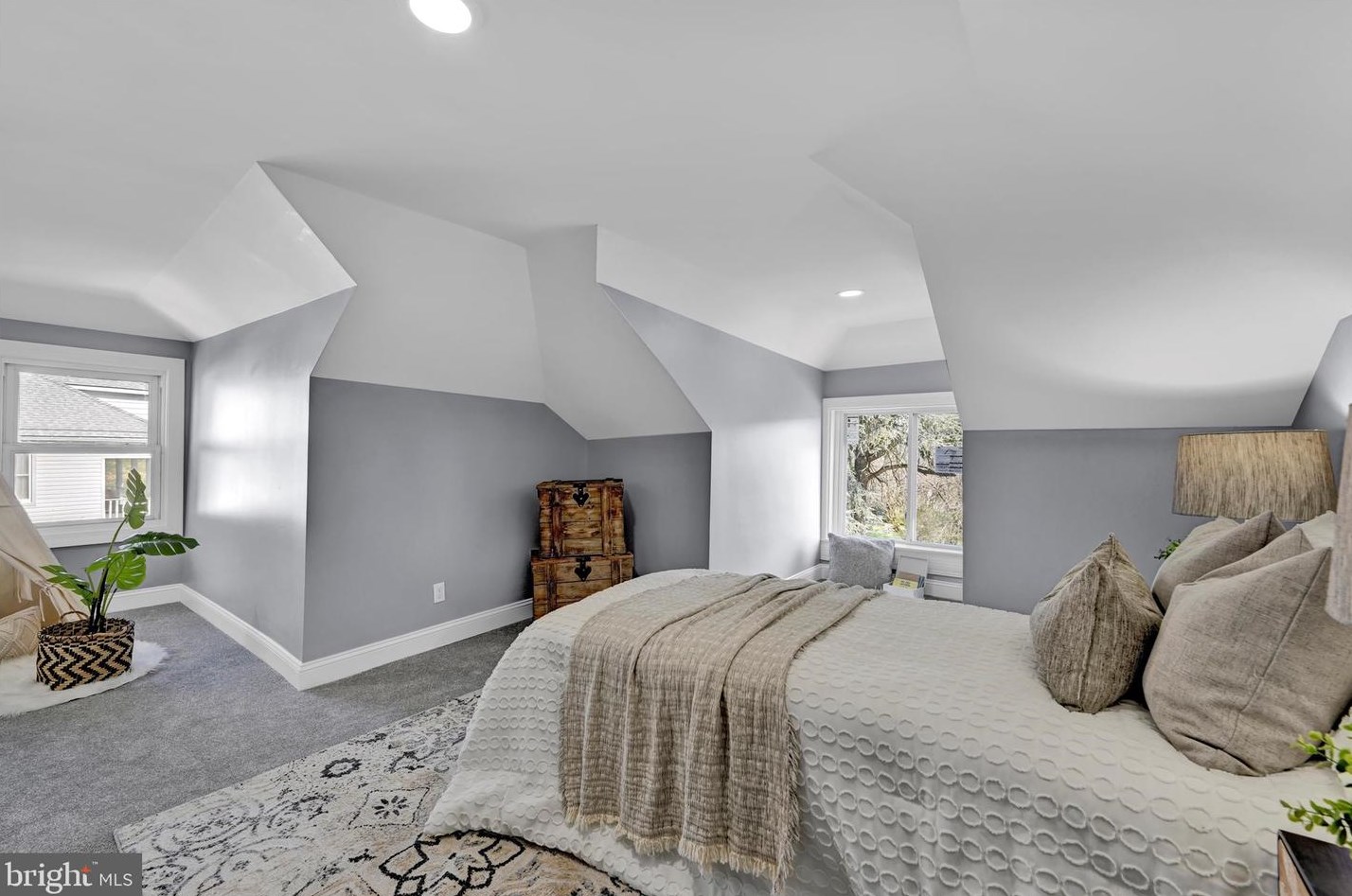 4403 Valley View Ave, Baltimore MD  21206-5624 exterior