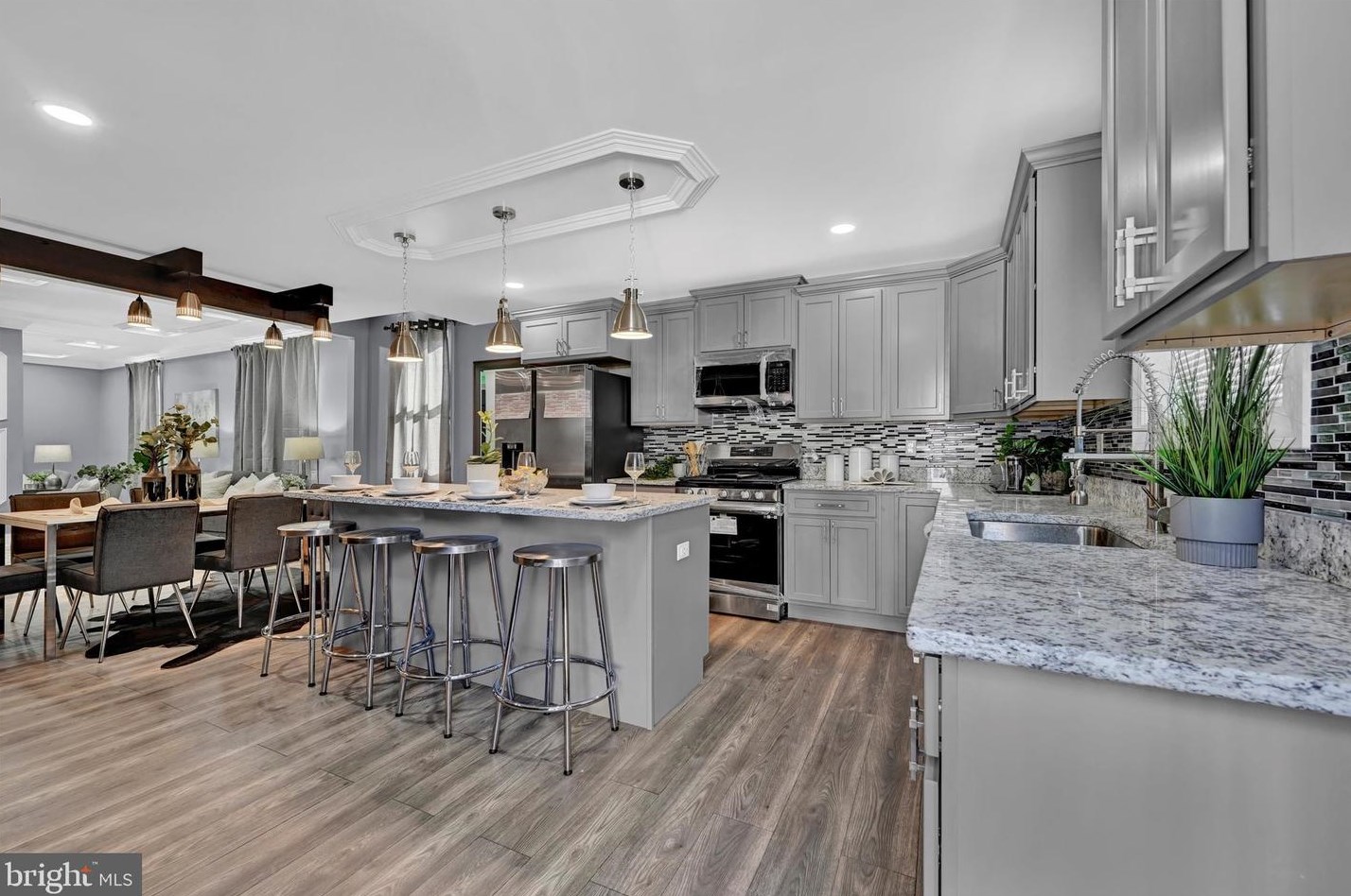 4403 Valley View Ave, Baltimore MD  21206-5624 exterior