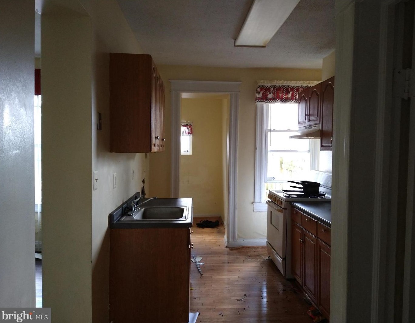 3933 Mulberry St, Baltimore MD  21229-2932 exterior