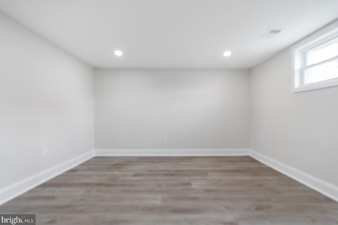 3008 Roselawn Ave, Baltimore MD  21214-1824 exterior