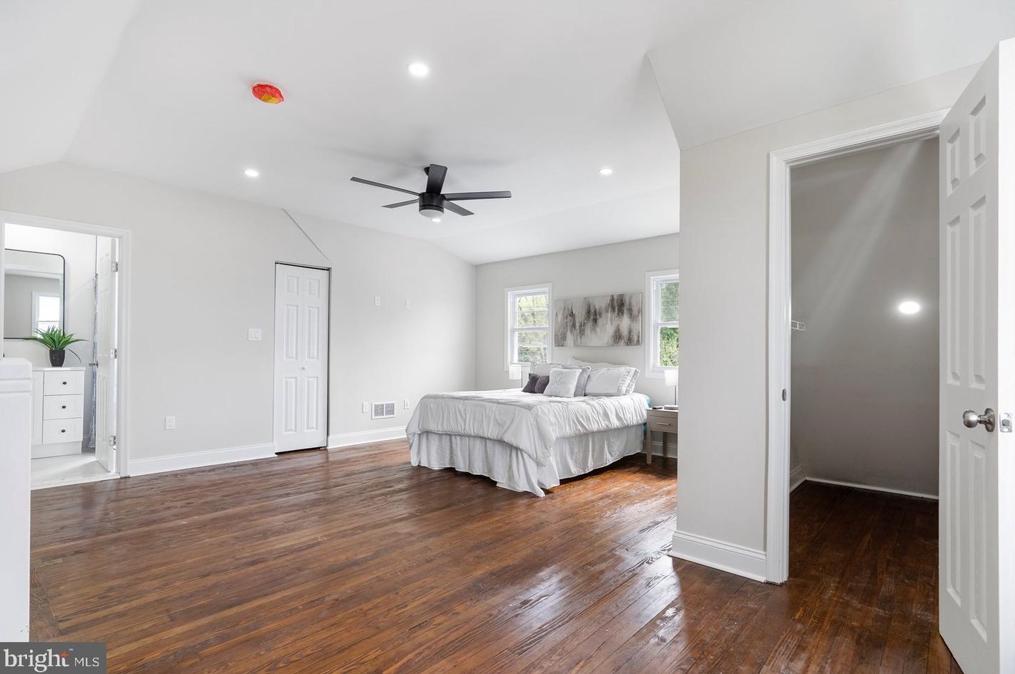 3008 Roselawn Ave, Baltimore MD  21214-1824 exterior