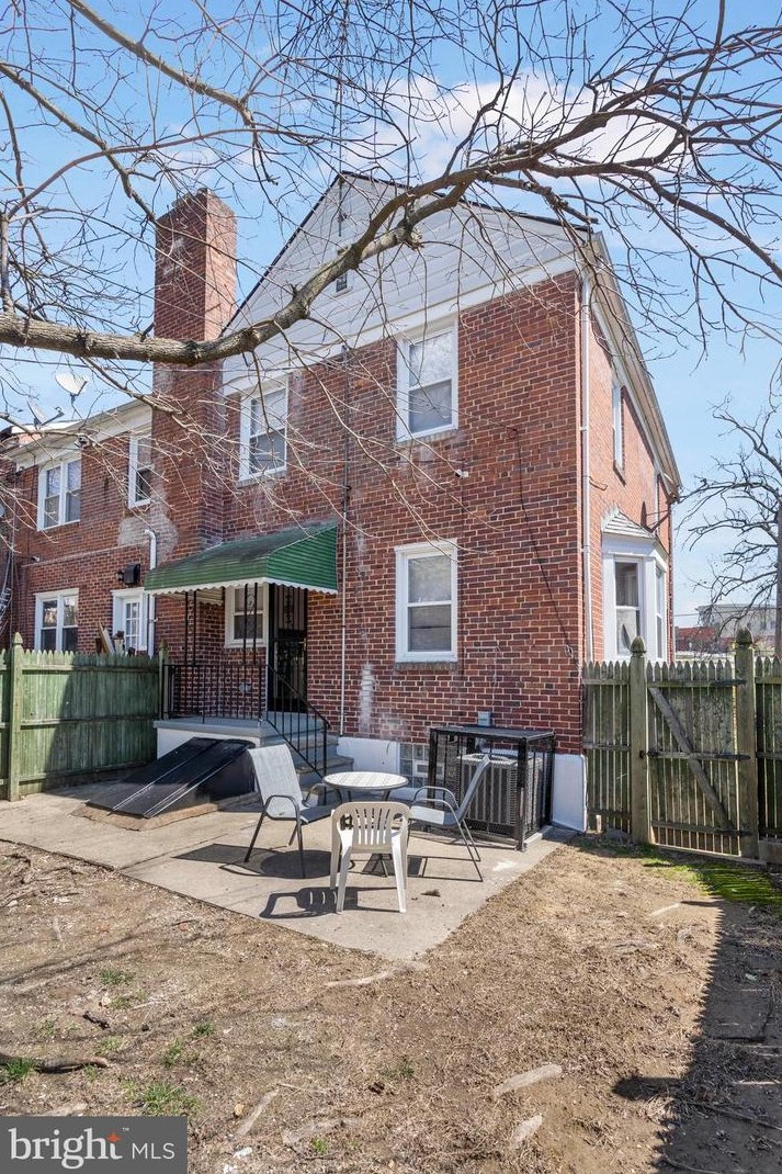 5712 Leith Walk, Baltimore MD  21239-2630 exterior