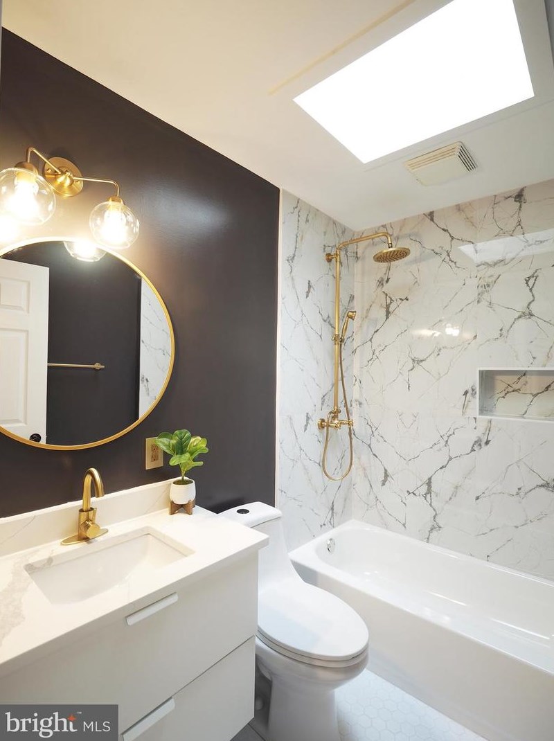 449 Anglesea St, Baltimore MD 21224-2706 exterior