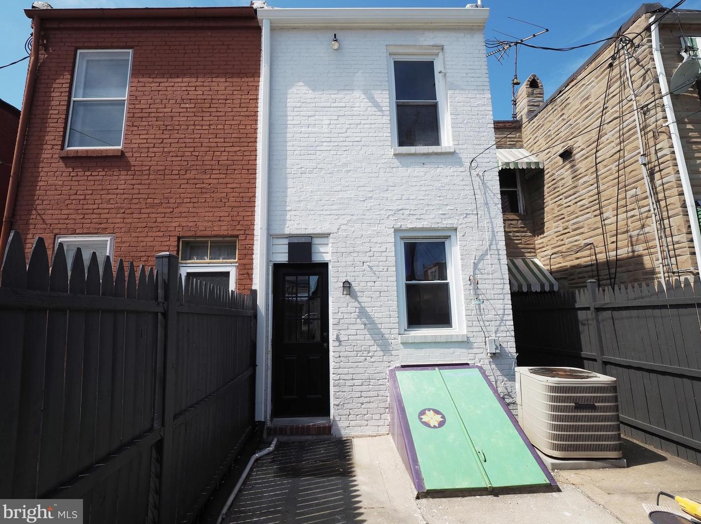 449 Anglesea St, Baltimore MD 21224-2706 exterior