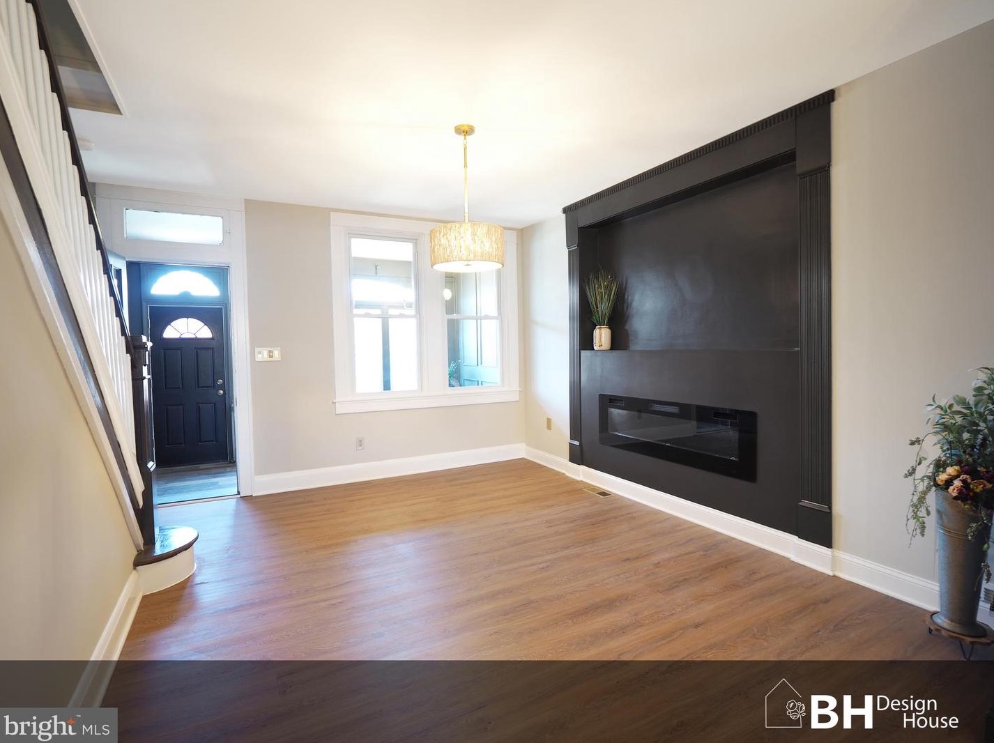 449 Anglesea St, Baltimore MD 21224-2706 exterior