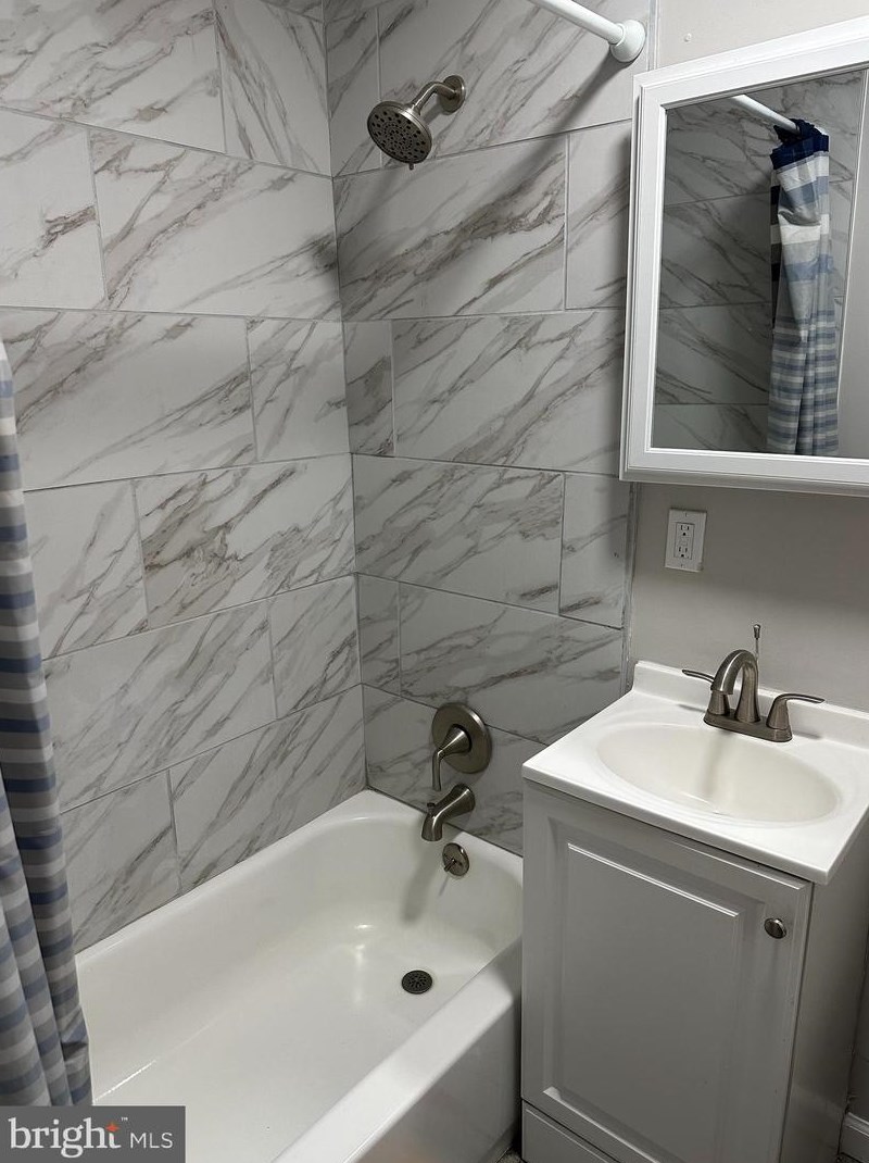 4026 Cedardale Rd, Baltimore MD  21215-7222 exterior