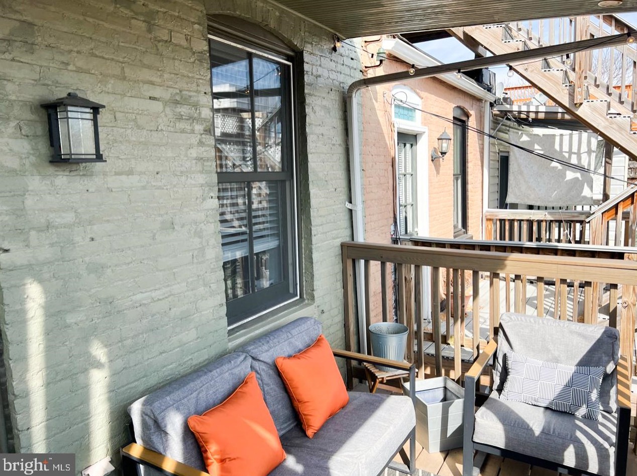 19 Potomac St, Baltimore MD  21224-1336 exterior
