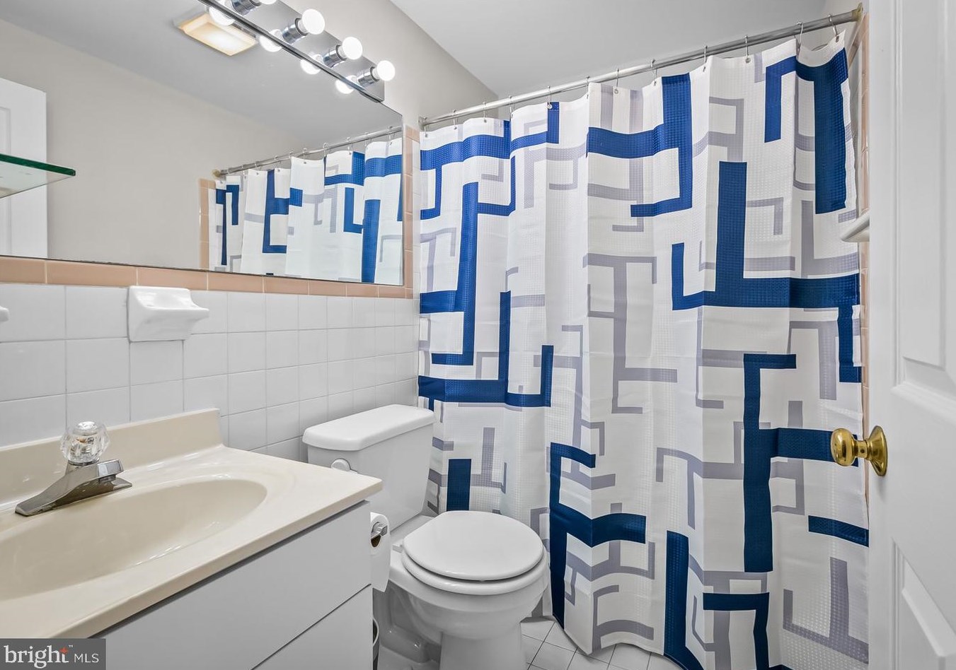 827 Sharp St, Baltimore MD  21230-3613 exterior