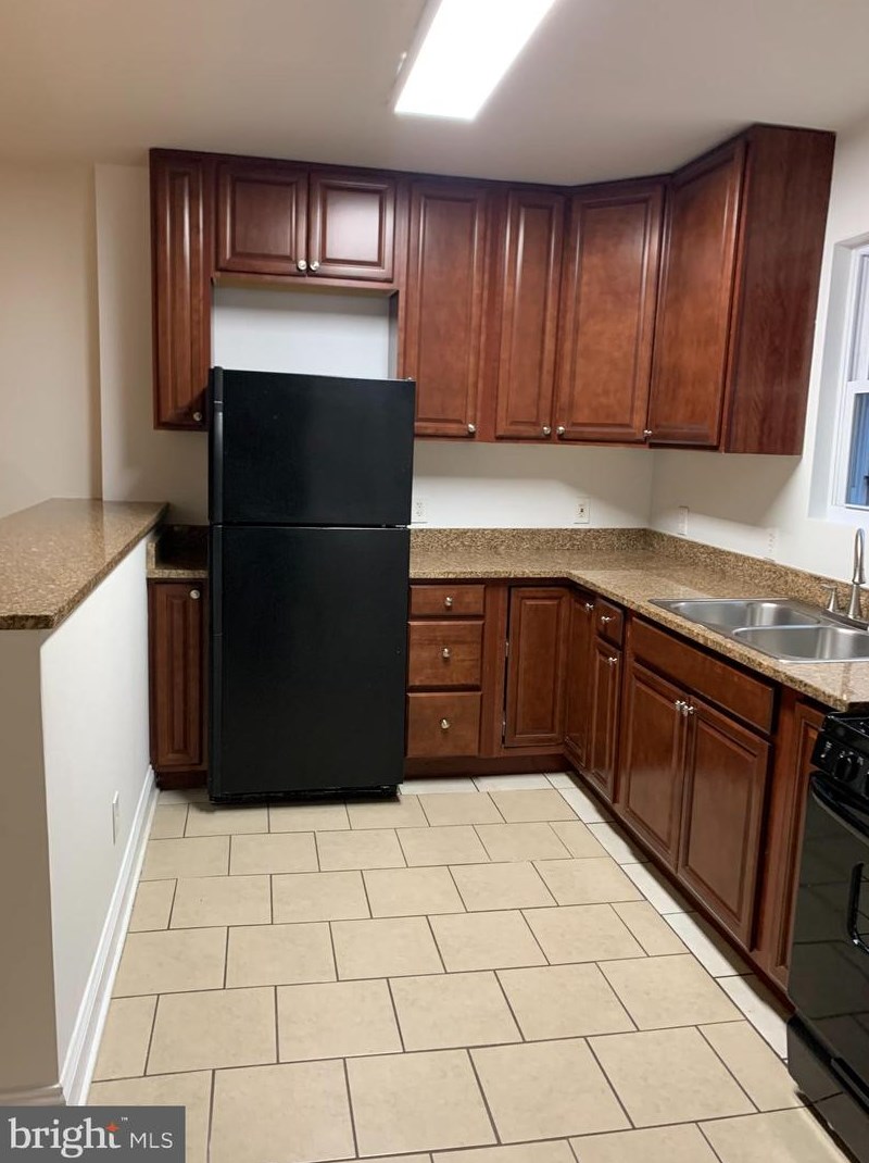 3220 Lawnview Ave, Baltimore MD  21213-1626 exterior