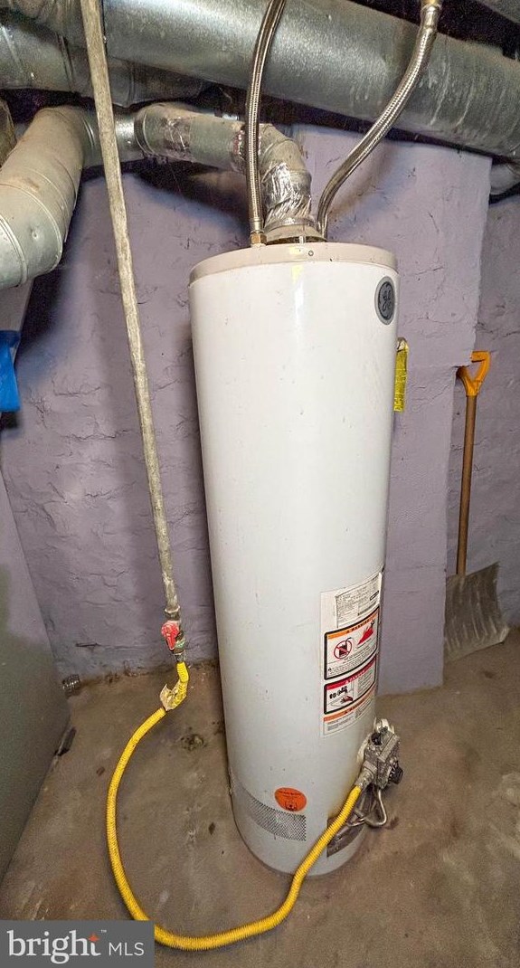 2674 Dulany St, Baltimore MD  21223-2835 exterior