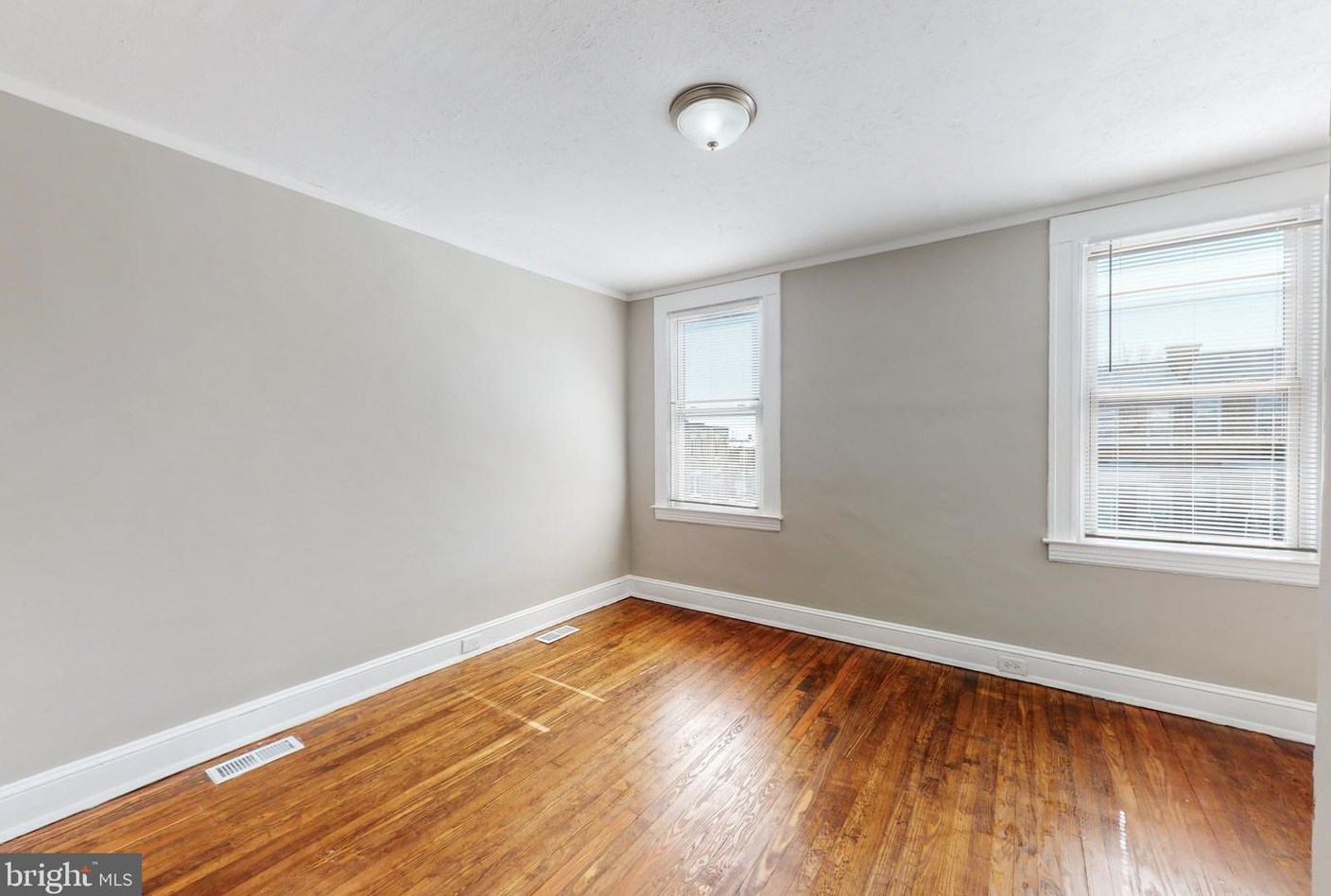 4260 Nicholas Ave, Baltimore MD  21206-6417 exterior