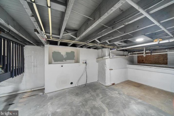 4011 Elderon Ave, Baltimore MD 21215-4901 exterior