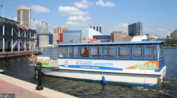 2515 Boston St, Baltimore MD  21224-4739 exterior