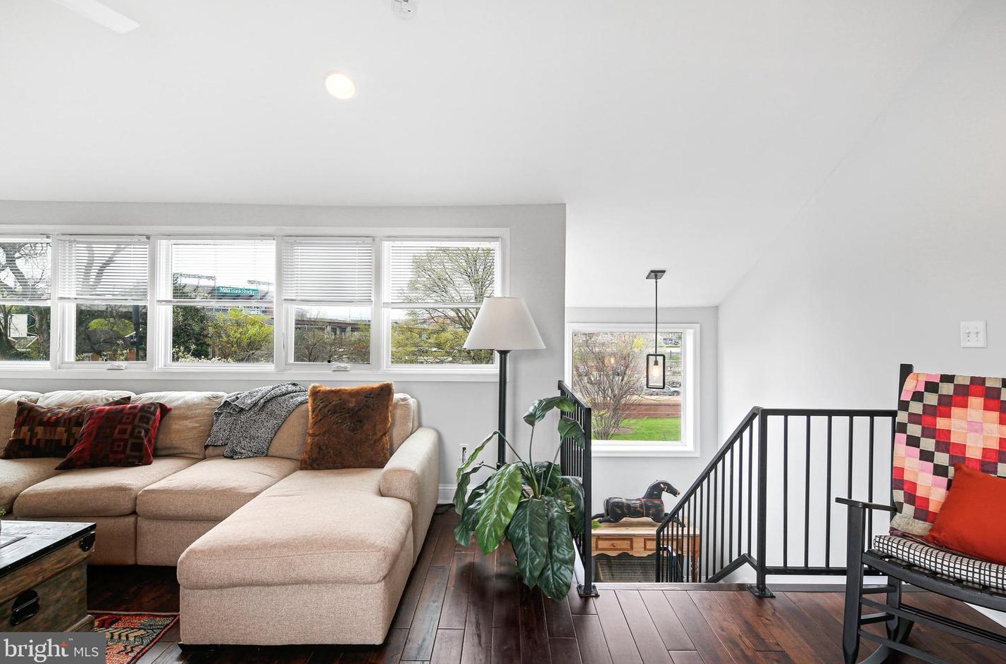 621 Sharp St, Baltimore MD  21230-3621 exterior