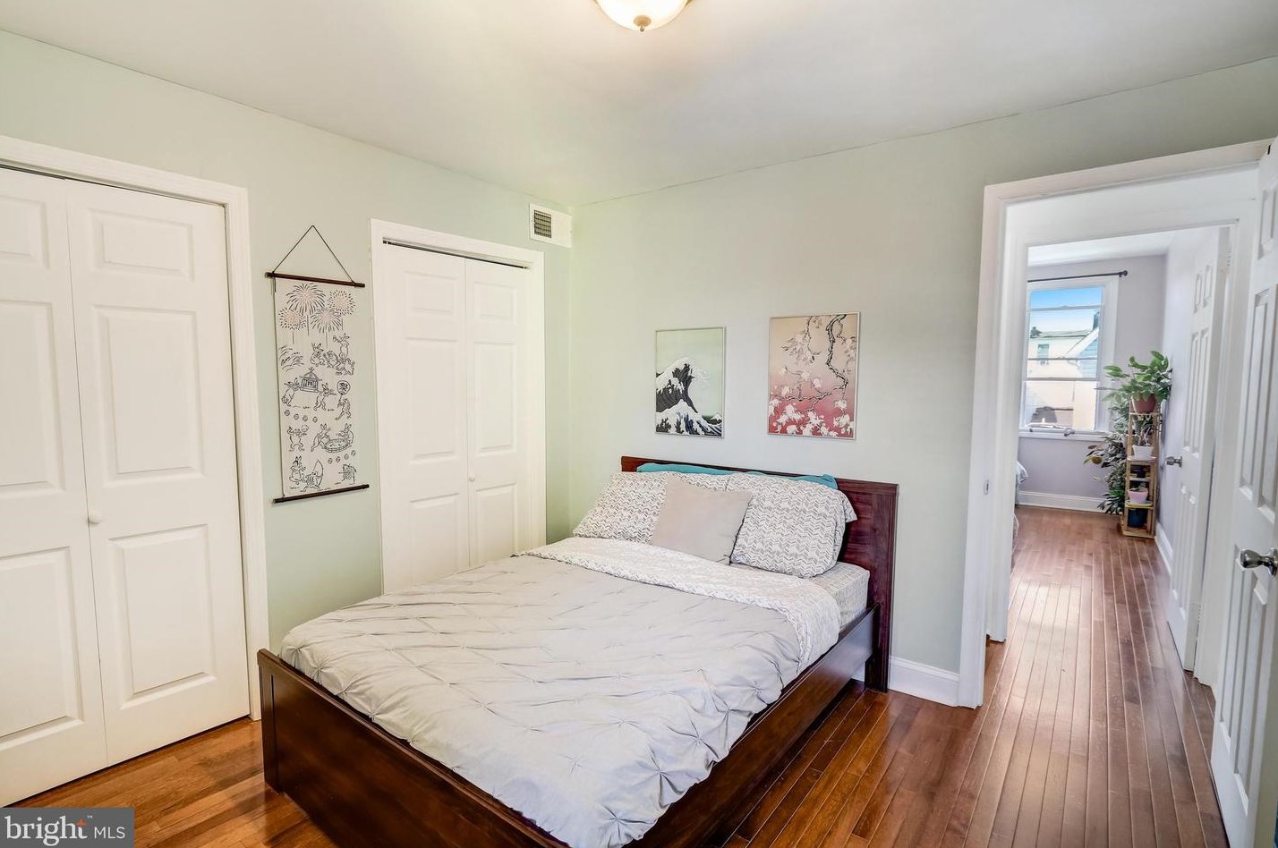 2843 Miles Ave, Baltimore MD  21211-2924 exterior