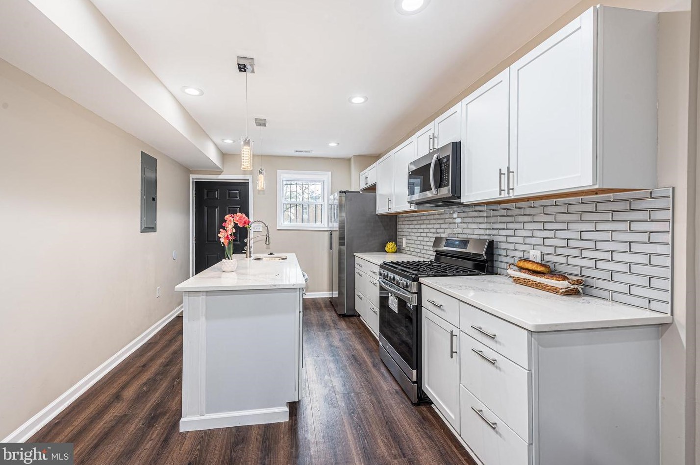 66 Carrollton Ave, Baltimore MD  21223-2628 exterior
