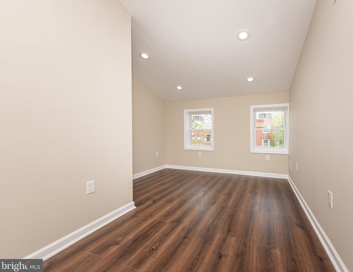 66 Carrollton Ave, Baltimore MD  21223-2628 exterior