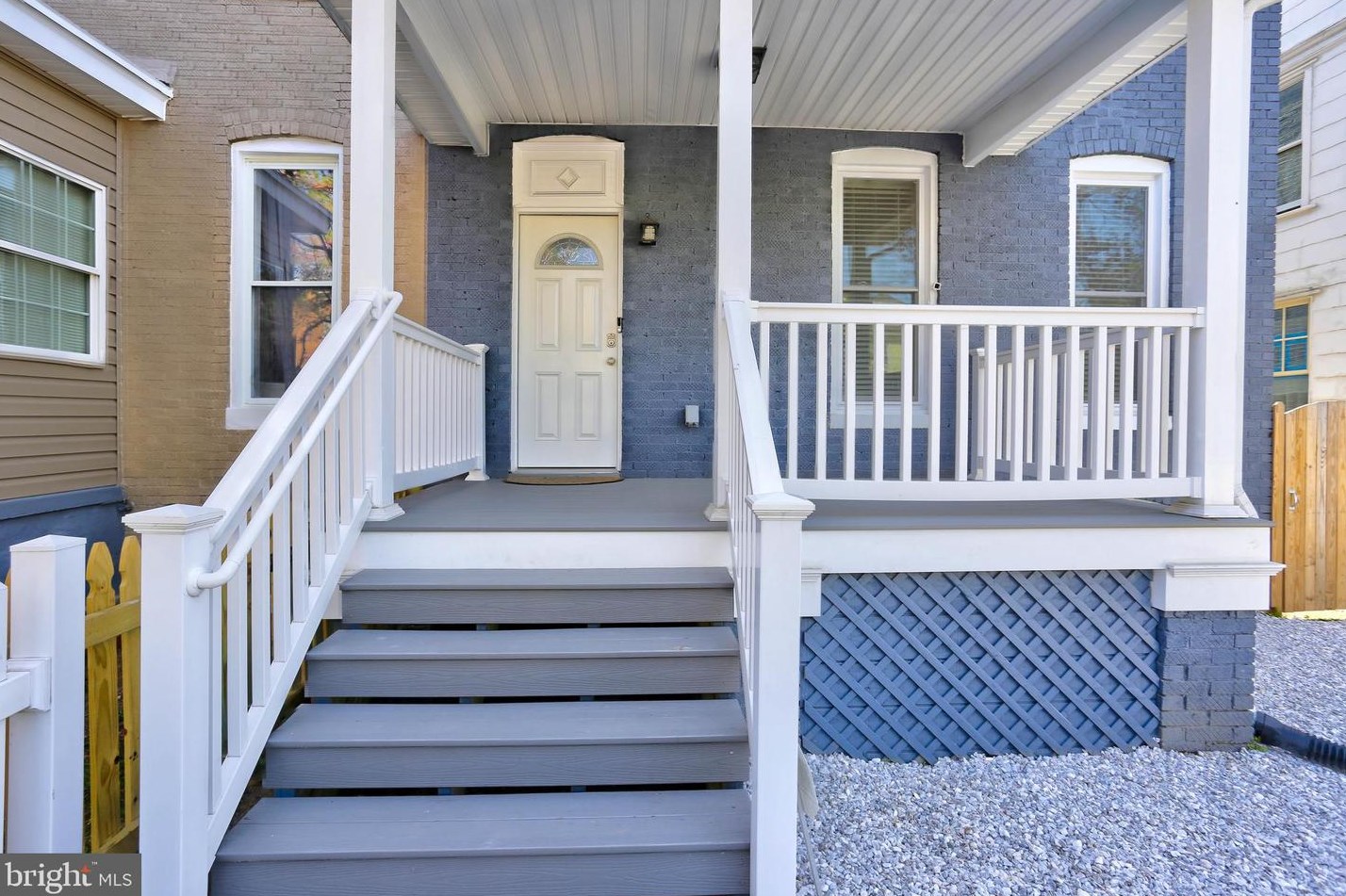 3721 5th St, Baltimore MD  21225-2031 exterior