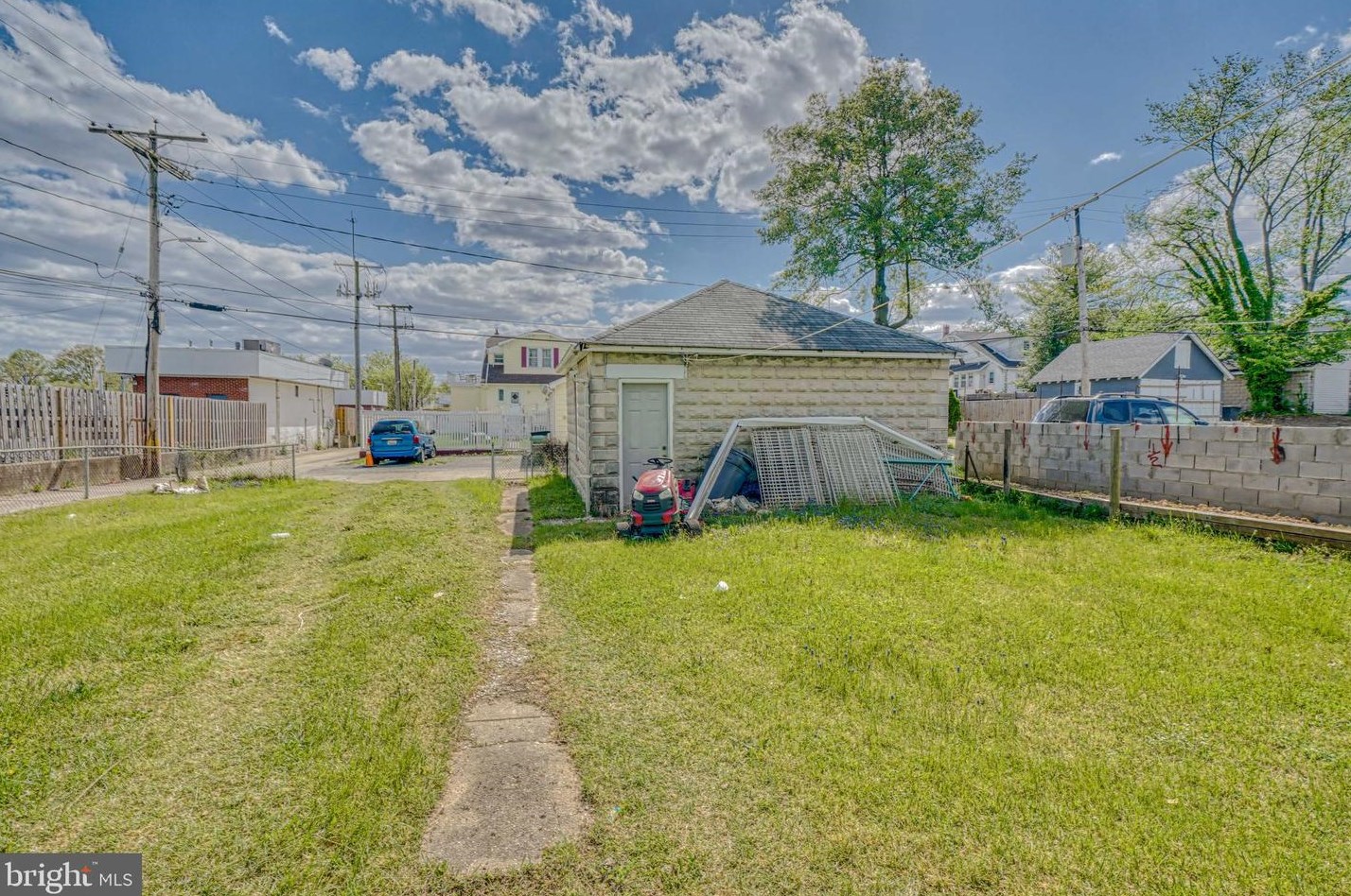 2929 Berwick Ave, Baltimore MD 21234-7620 exterior