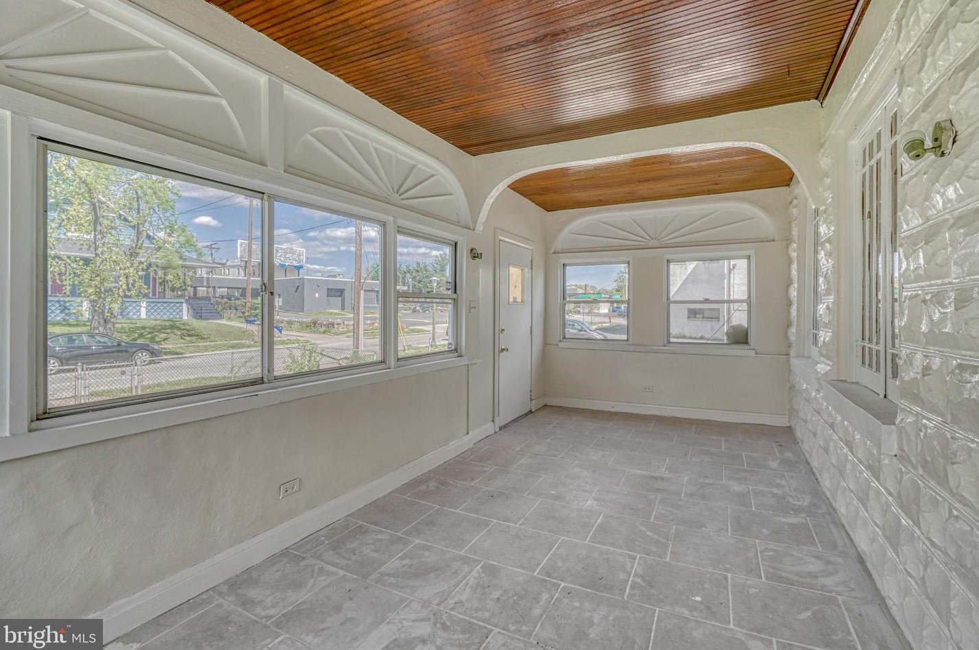 2929 Berwick Ave, Baltimore MD 21234-7620 exterior