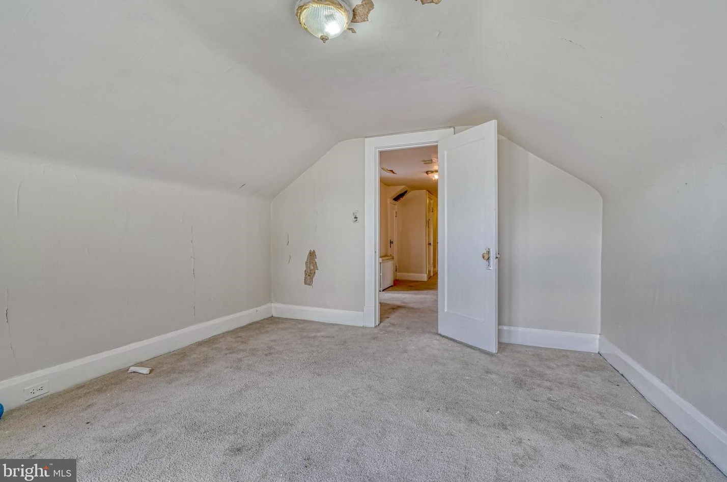 2929 Berwick Ave, Baltimore MD 21234-7620 exterior