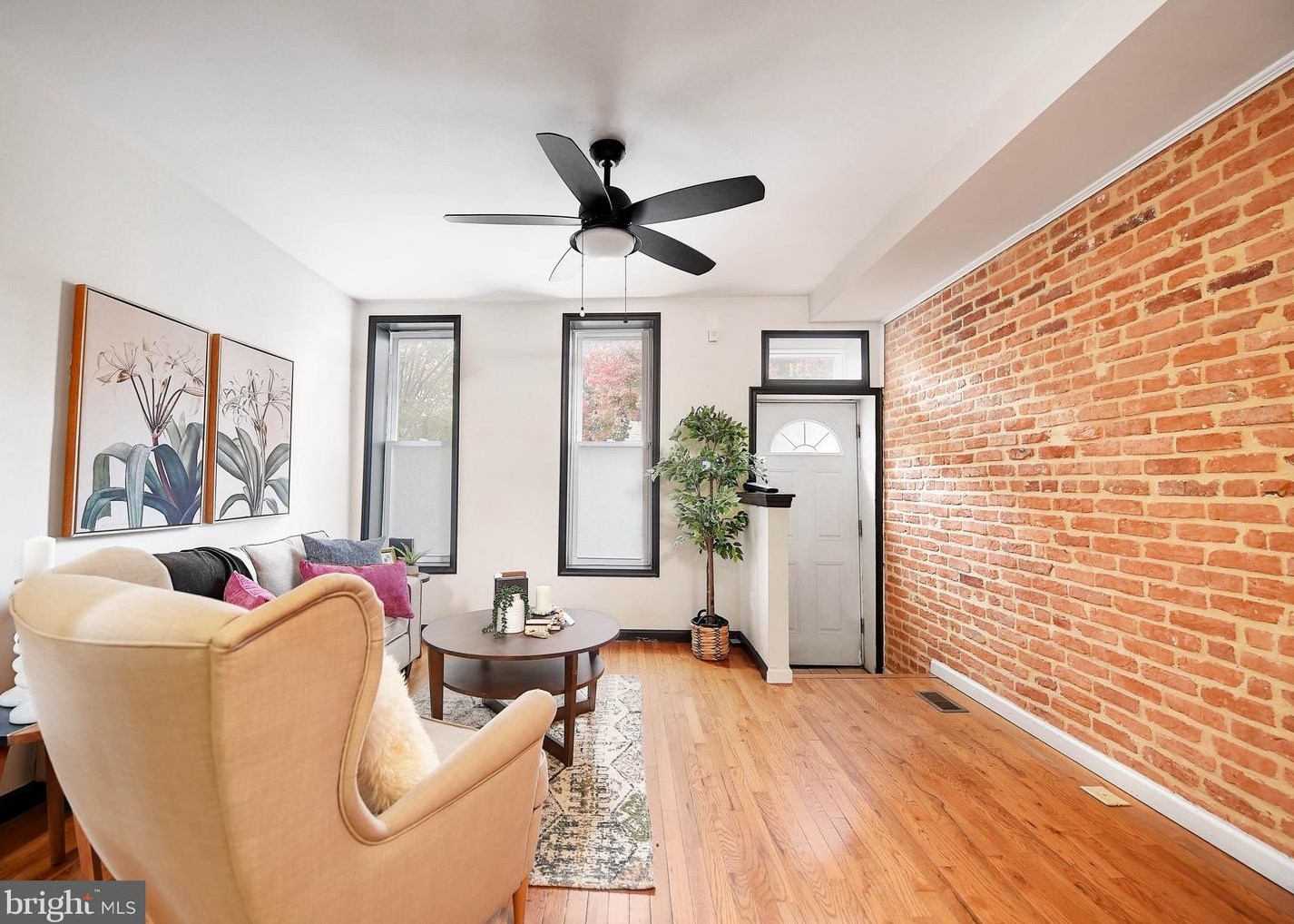 231 Milton Ave, Baltimore MD  21224-1012 exterior