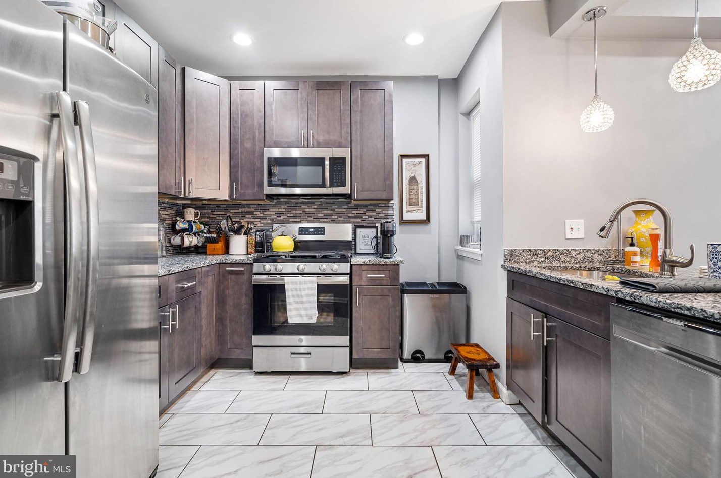 222 Collington Ave, Baltimore MD  21231-2627 exterior