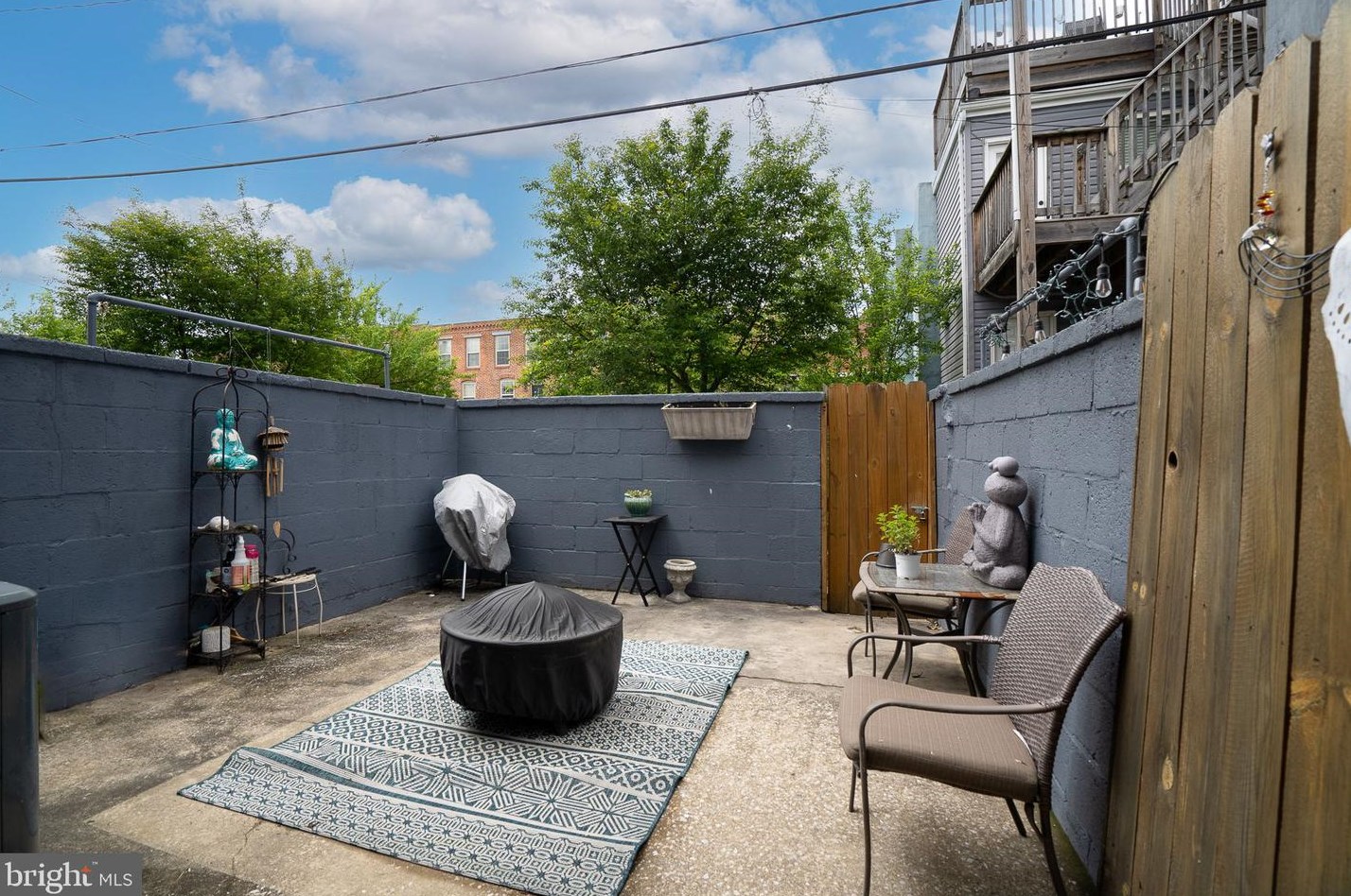 222 Collington Ave, Baltimore MD  21231-2627 exterior